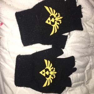 Fingerless Legend of Zelda gloves.